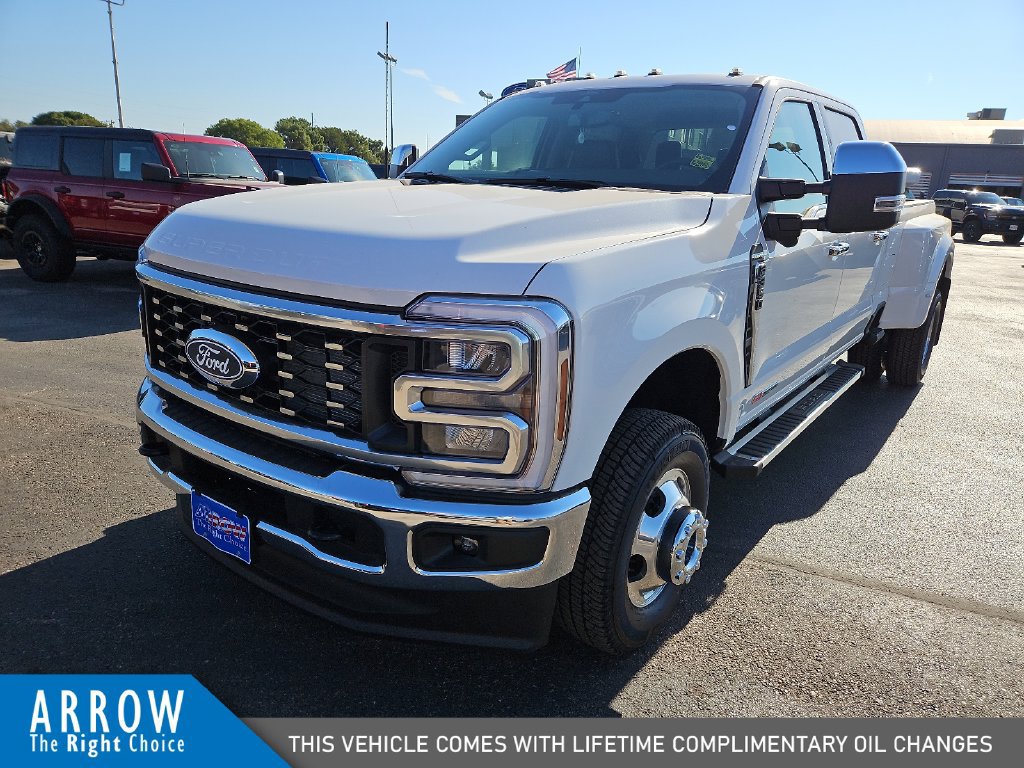 New 2027 Ford F350 Lariat w/ Chrome Package AWD/4WD image 4