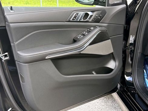 New 2026 BMW X5 M60i w/ Executive Package AWD/4WD image 18