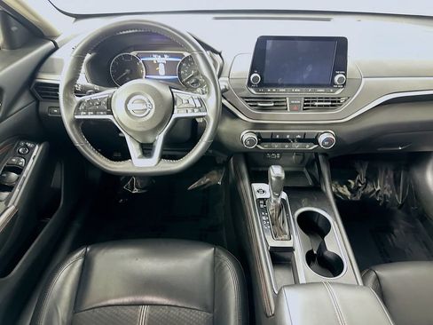 Used 2023 Nissan Altima 2.5 SR FWD image 17