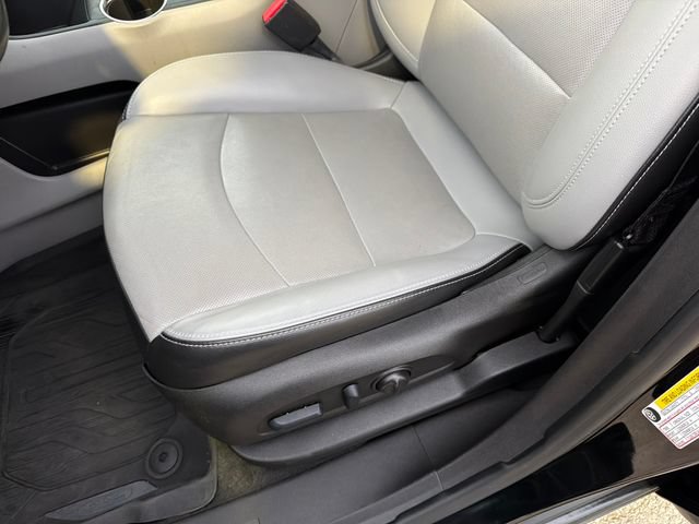 Used 2022 GMC Terrain SLT FWD image 20