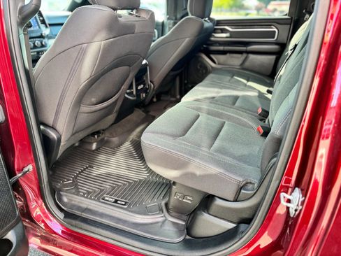 Used 2019 RAM 1500 Big Horn AWD/4WD image 17