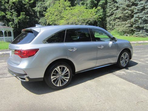 Used 2017 Acura MDX w/ Technology Package AWD/4WD image 25