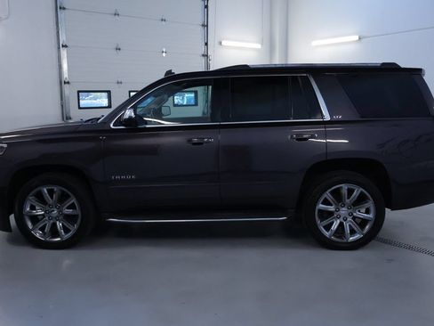 Used 2015 Chevrolet Tahoe LTZ AWD/4WD image 4