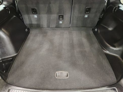 Used 2023 Jeep Grand Cherokee Altitude AWD/4WD image 53