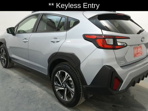 Used 2025 Subaru Crosstrek 2.5i Premium image 6