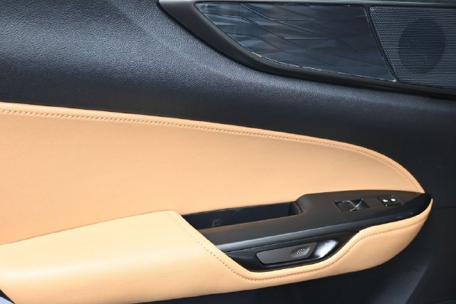 Used 2025 Lexus NX 250 FWD w/ Accessory Package (Z1) image 14