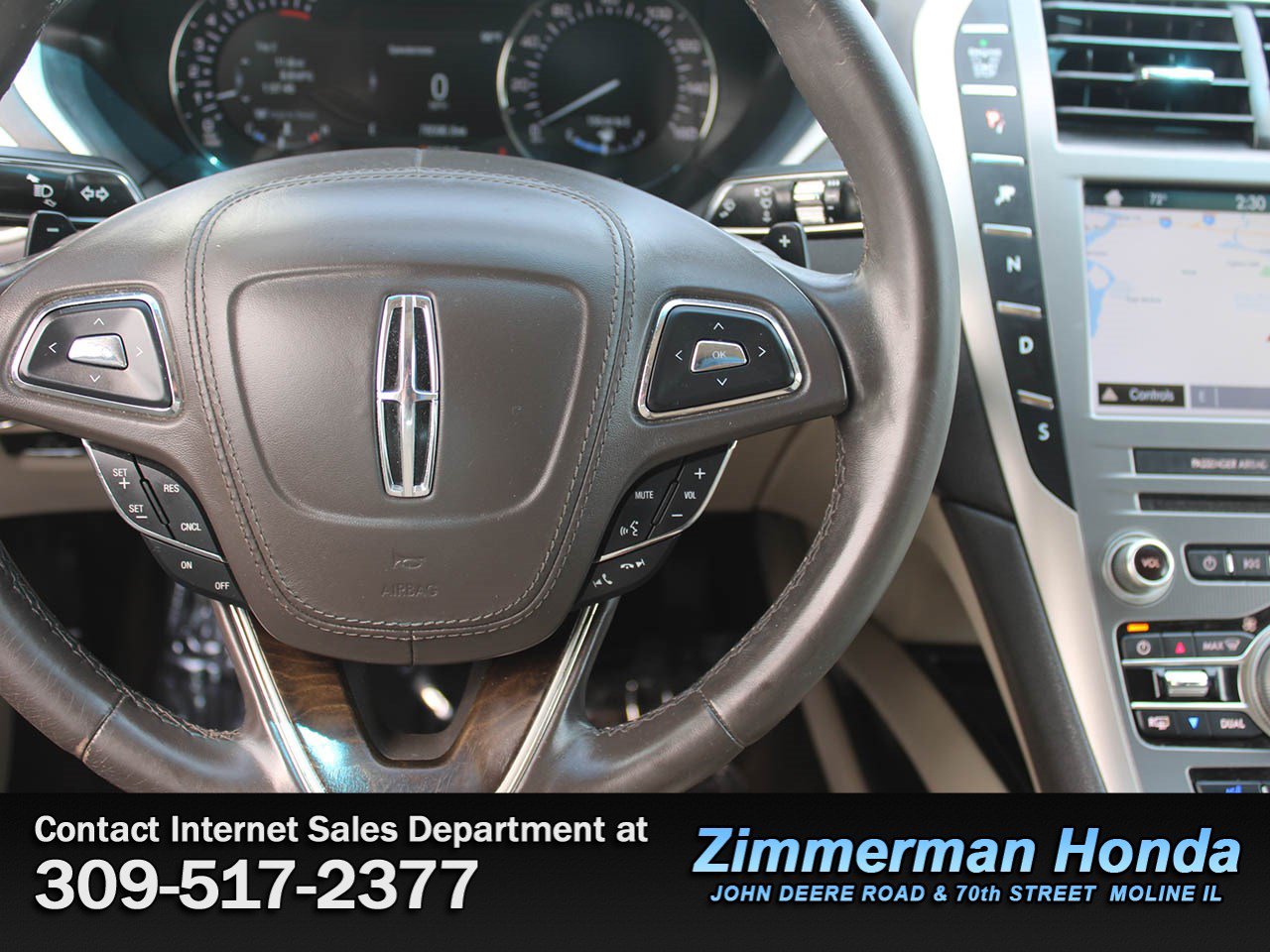 Used 2018 Lincoln MKZ Reserve FWD image 11
