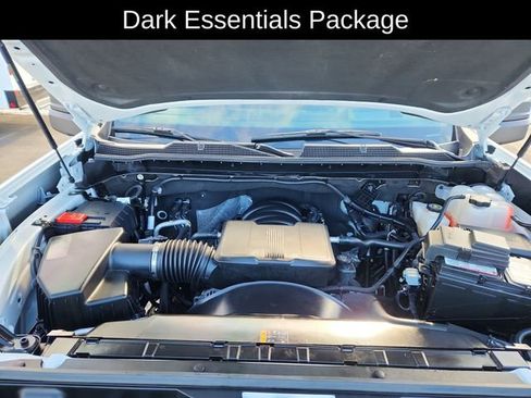 Used 2025 Chevrolet Silverado 2500 ZR2 w/ Technology Package image 16