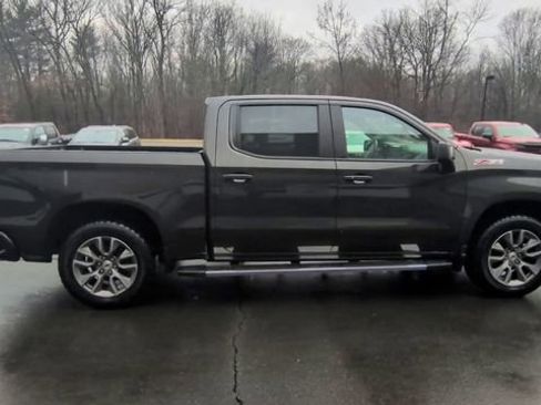 Used 2022 Chevrolet Silverado 1500 RST image 9