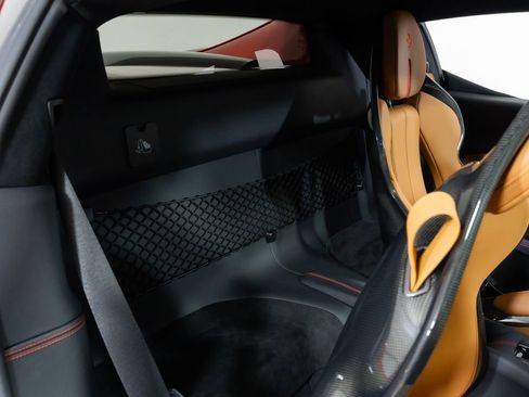 Used 2025 Ferrari 296 GTB RWD image 36