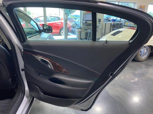 Used 2012 Buick LaCrosse Premium FWD image 19