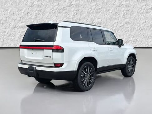 New 2026 Lexus GX 550 w/ Cold Area Package AWD/4WD image 3