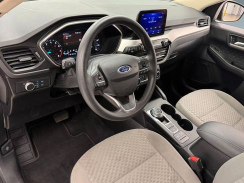 Used 2020 Ford Escape SE AWD/4WD image 3