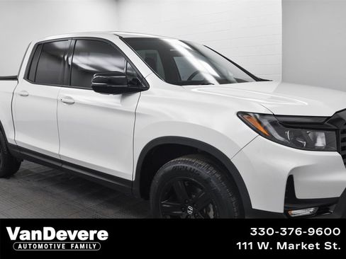 Used 2022 Honda Ridgeline Black Edition image 1