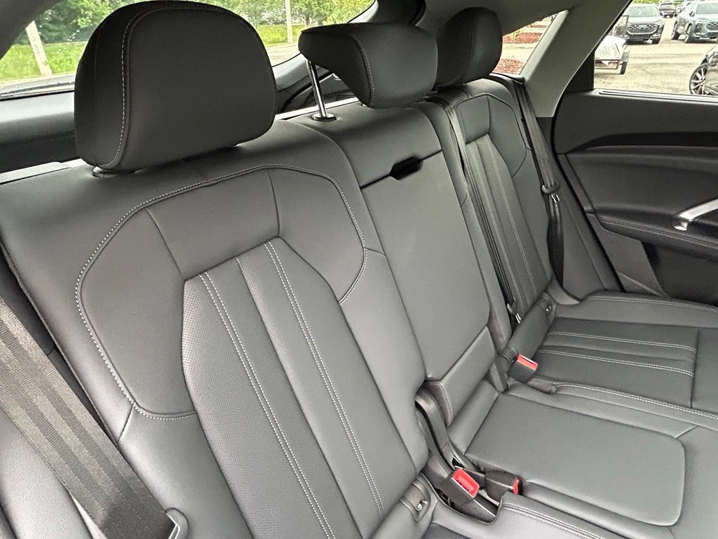 New 2026 Audi Q5 Premium Plus AWD/4WD image 44