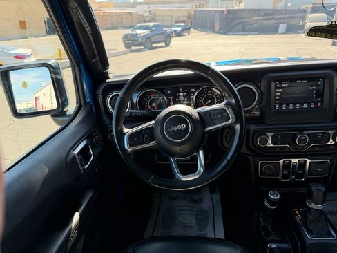 Used 2021 Jeep Wrangler Unlimited Sahara image 20