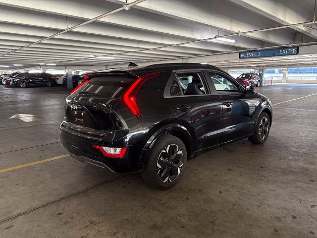 Certified 2025 Kia Niro Wind FWD image 4