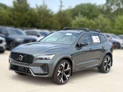 New 2026 Volvo XC60 T8 Ultra w/ Protection Package Premier image 2