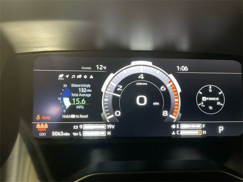 Used 2024 Toyota Tundra Limited image 15