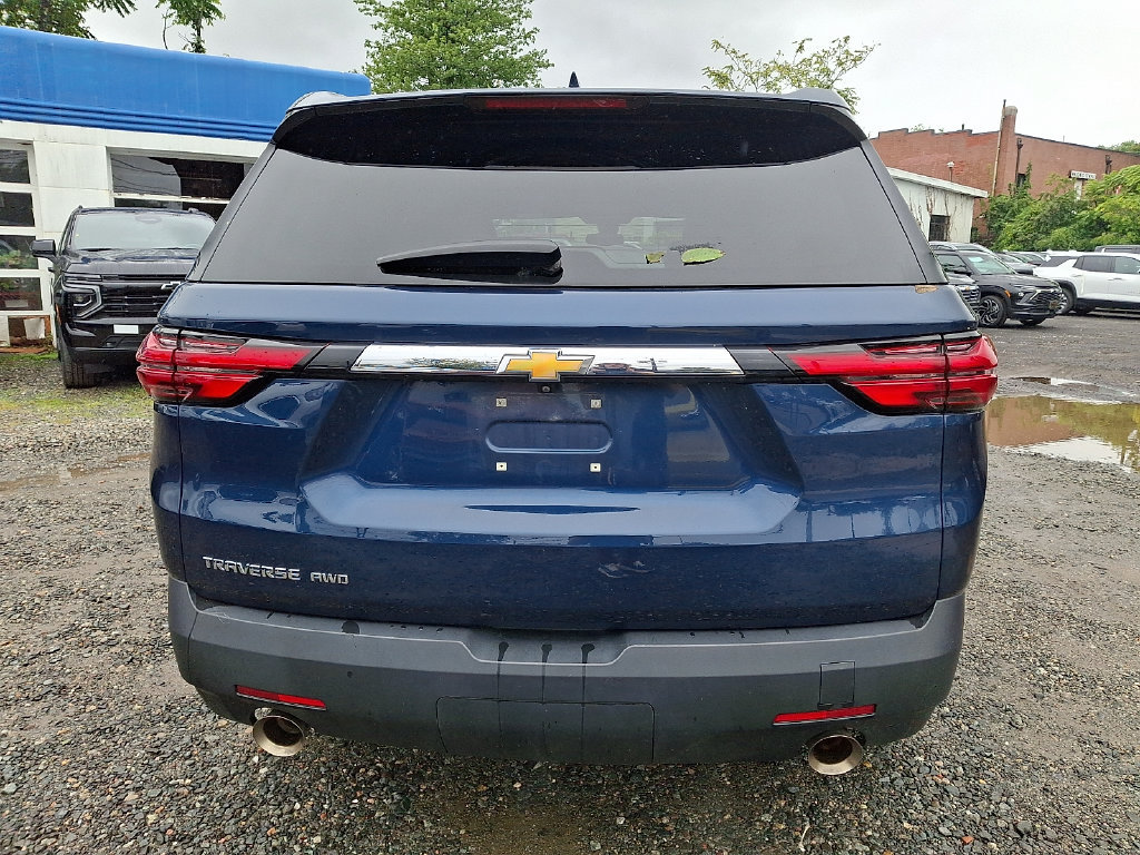 Used 2023 Chevrolet Traverse LS w/ Safety Package AWD/4WD image 7