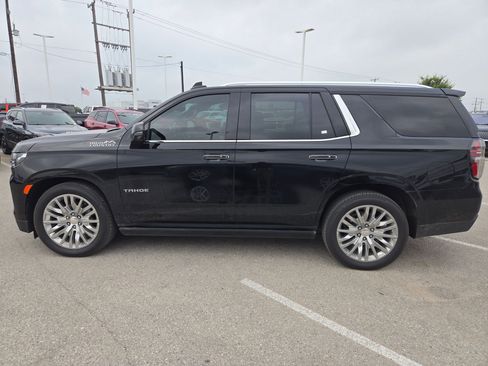 Used 2023 Chevrolet Tahoe High Country AWD/4WD image 6