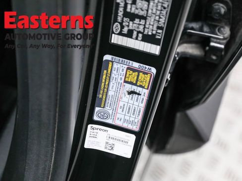 Used 2023 Hyundai Tucson SE image 33