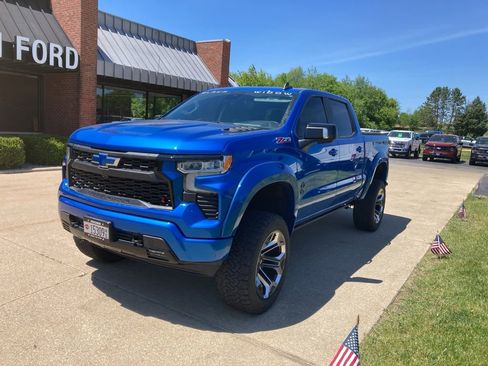 Used 2023 Chevrolet Silverado 1500 RST w/ All Star Edition Plus AWD/4WD image 2