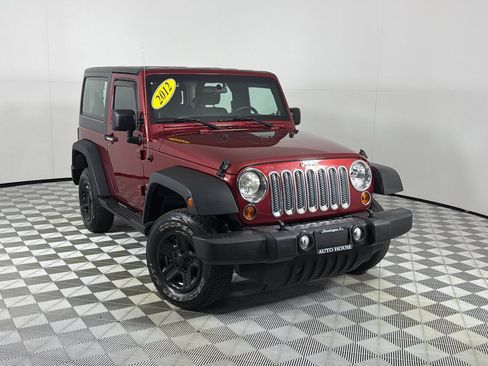 Used 2012 Jeep Wrangler Sport w/ Connectivity Group AWD/4WD image 2