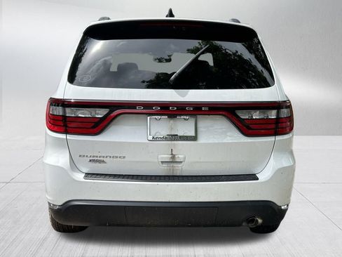 New 2024 Dodge Durango SXT w/ 3rd Row Seating Group image 5