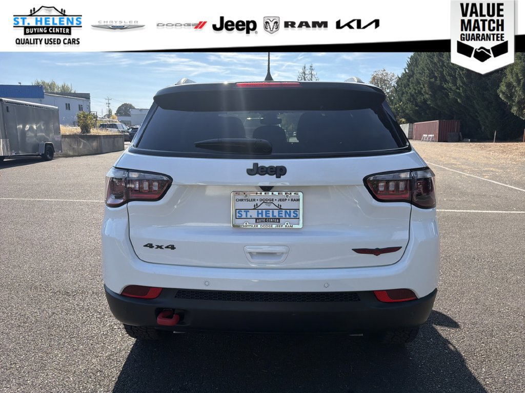 Used 2026 Jeep Compass Trailhawk AWD/4WD image 5