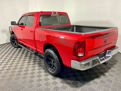 Used 2019 RAM 1500 Classic SLT AWD/4WD image 13