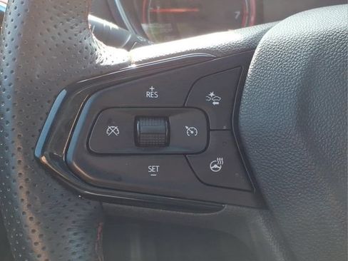 Used 2023 Chevrolet TrailBlazer RS w/ Sun and Liftgate Package AWD/4WD image 27
