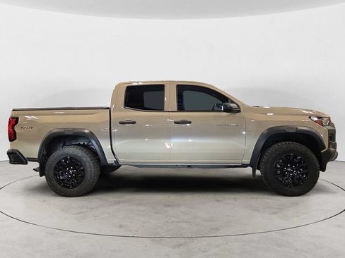 Used 2024 Chevrolet Colorado Trail Boss w/ Advanced Trailering Package AWD/4WD image 4