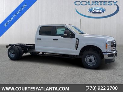 New 2025 Ford F350 XL w/ XL Chrome Package