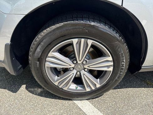 Used 2020 Acura MDX FWD image 9