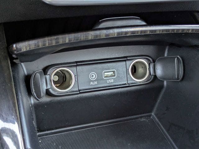 Used 2019 Kia Sorento EX FWD image 23