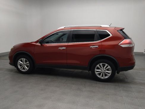Used 2015 Nissan Rogue SV image 3