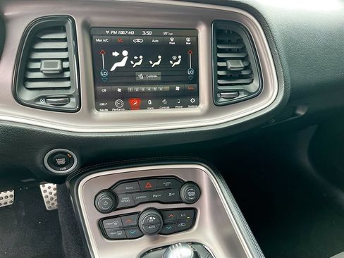 Used 2022 Dodge Challenger R/T Scat Pack RWD image 15