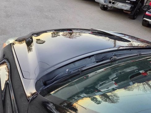 Used 2011 Subaru Outback 2.5i Limited w/ PWR Moonroof Pkg image 21