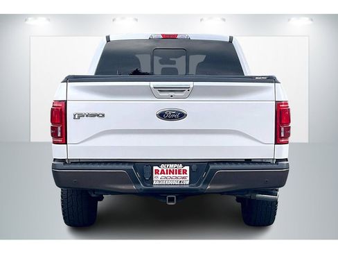 Used 2015 Ford F150 Lariat w/ Equipment Group 501A Mid image 4