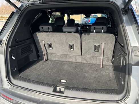 Certified 2025 Chevrolet Traverse LT image 18