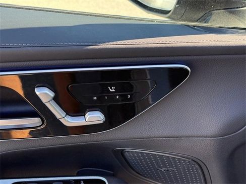 Certified 2025 Mercedes-Benz GLC 300 4MATIC image 18