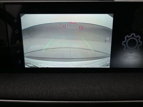 Used 2025 Nissan Kicks SV FWD image 5