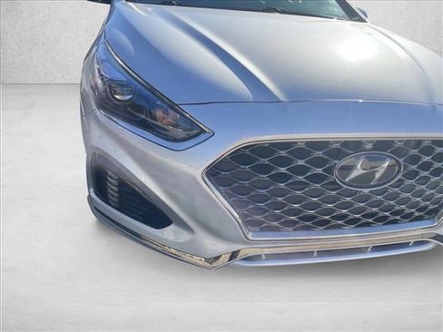 Used 2018 Hyundai Sonata Limited image 21