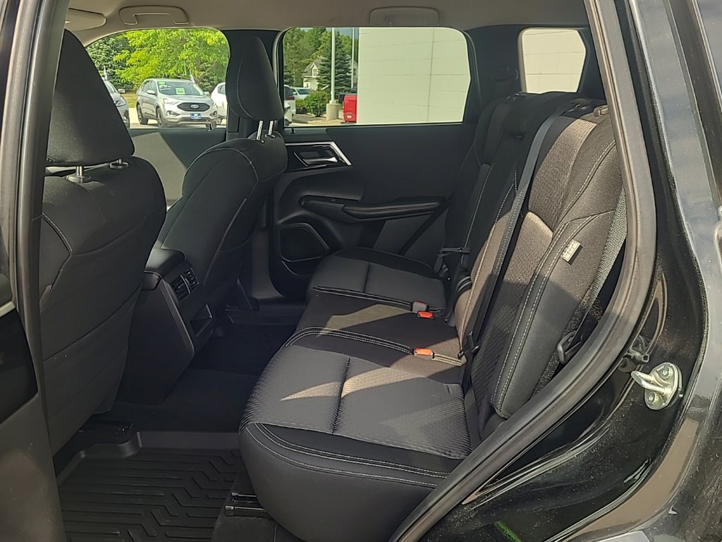 Used 2022 Mitsubishi Outlander ES AWD/4WD image 16