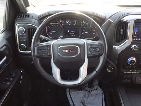 Certified 2022 GMC Sierra 1500 SLT w/ SLT Premium Plus Package image 9