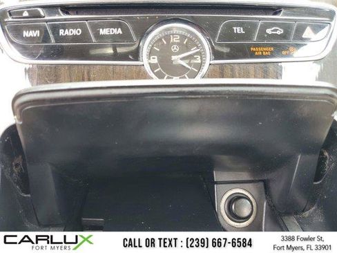 Used 2018 Mercedes-Benz C 300 Sedan w/ Premium Package image 26