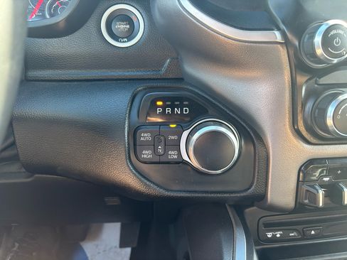 Used 2019 RAM 1500 Big Horn image 28