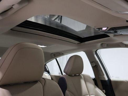 Used 2024 Subaru Legacy Limited image 27