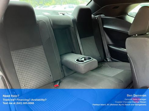 Used 2019 Dodge Challenger R/T RWD image 17